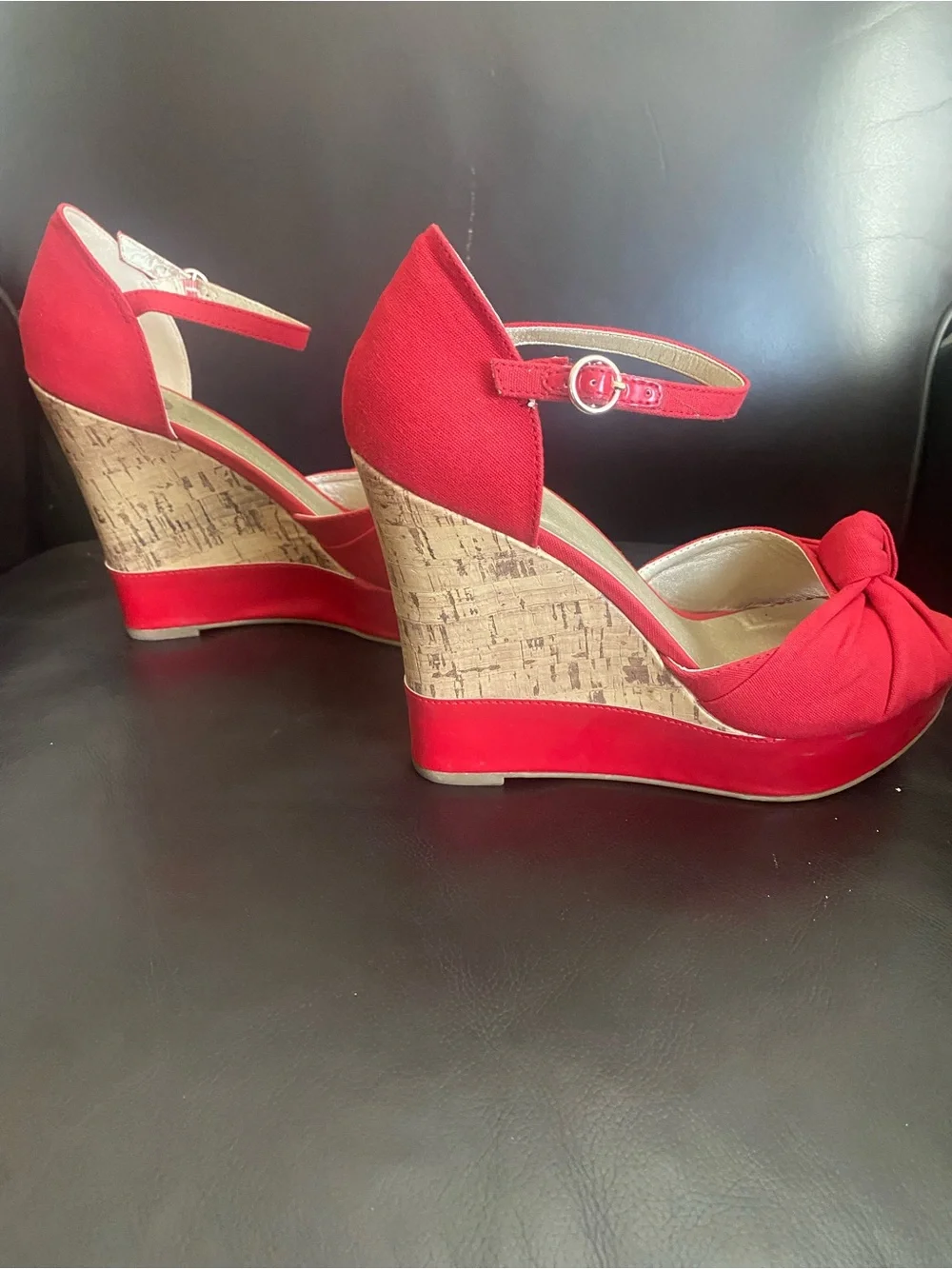 G by Guess bold red